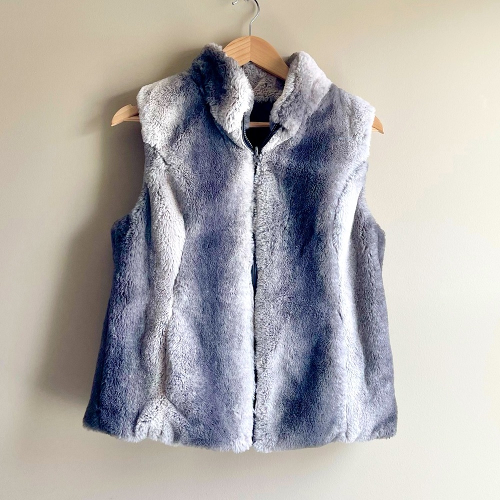FUDA Faux Fur /Faux Leather Gray Reversible Vest